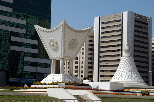 Al-Ittihad Square, Abu Dhabi