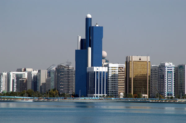 Baynunah Hilton Tower, Abu Dhabi