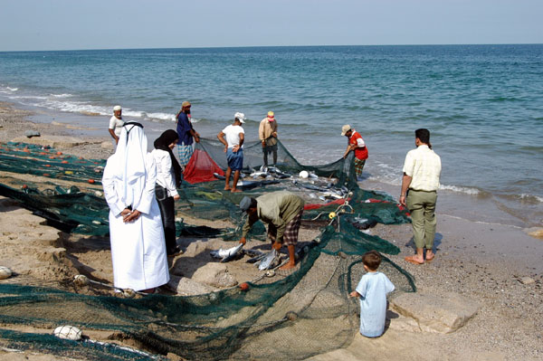 Indian Ocean net fishermen, UAE