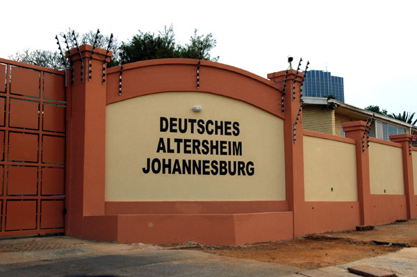 A surprise, the German Old Age Home in Johannesburg. The Deutsche Schule is nearby.
