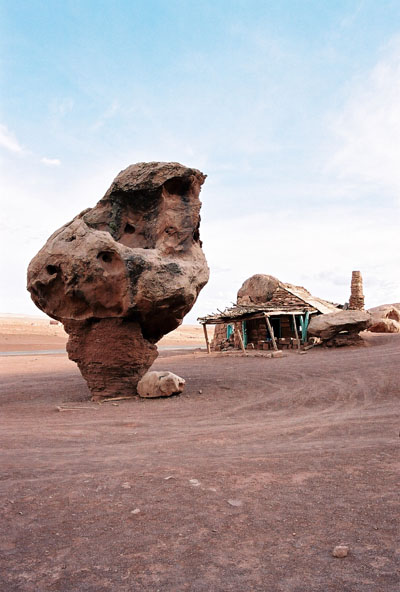 Odd rocks near Vermillion Cliffs