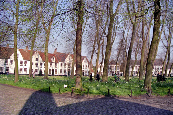 Brugge - Begijnhof, founded 1245