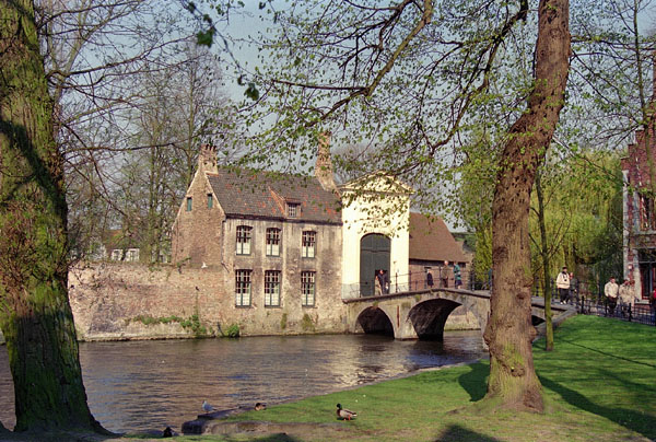 Bruges - Minnewater, a bridge near the Begijnhof