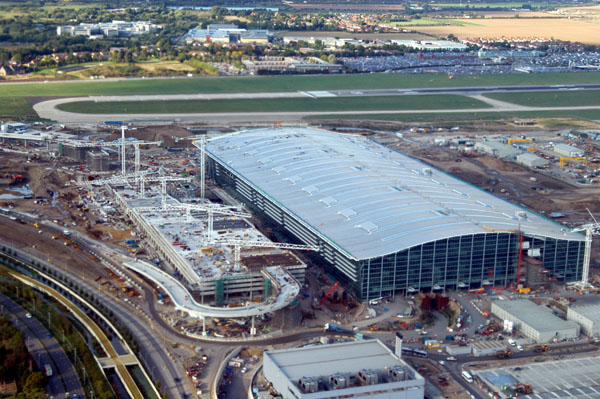 The new Terminal 5 at London-Heathrow (LHR/EGLL)