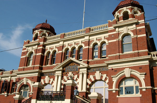 Melbourne Public Baths, Swanston Street between Victoria and Franklin