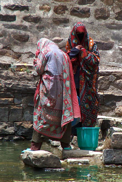Women at Hababa Water Tank (cistern)