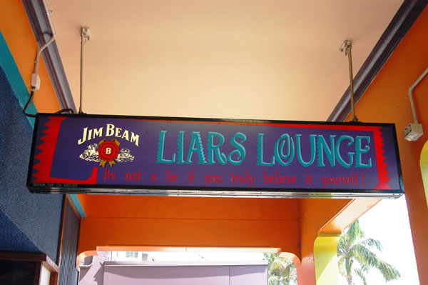 Liar's Lounge, Mackay