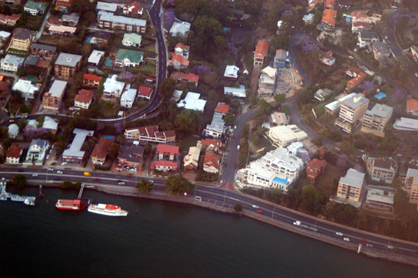 Suburban Brisbane along the river