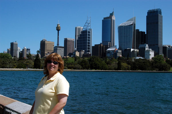 Debbie & the Sydney skyline