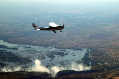 Ralph in V5-JOG over Victoria Falls