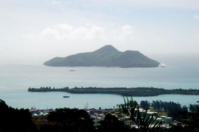 v3/93/329493/3/45749821.seychelles367.jpg