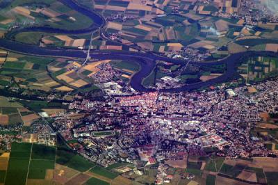 v3/93/329493/3/46441077.frajul05036straubing.jpg