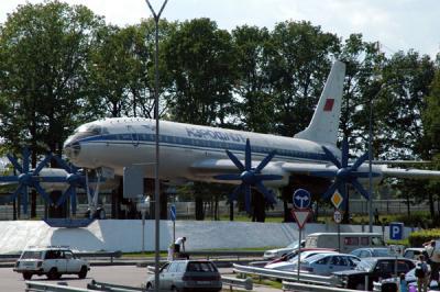 v3/93/329493/3/46491358.moscowjul05016.jpg