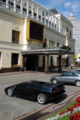 New Russia - Lamborghini at the Restaurant Praga