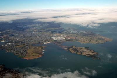 v3/93/329493/3/46633727.sydaklapr05295.jpg