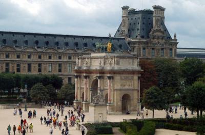 v3/93/329493/3/48157964.parisaug05419.jpg