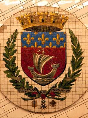 Paris coat-of-arms in the Metro Htel de Ville
