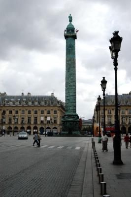 v3/93/329493/3/48232631.parisaug051253.jpg
