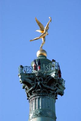 v3/93/329493/3/48232801.parisaug051937.jpg