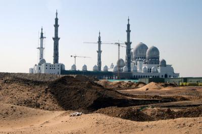 v3/93/329493/3/48829599.abudhabi042.jpg