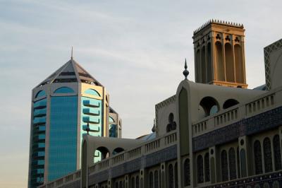 v3/93/329493/3/48838594.sharjahjan05099.jpg