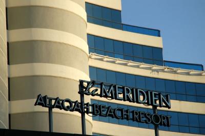 Le Meridien Al Aqah Beach Resort