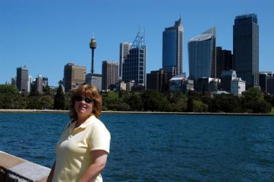 v3/93/329493/3/51410638.SydneyOct05162.jpg
