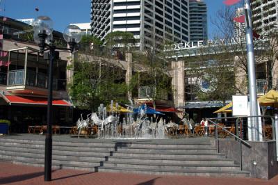 v3/93/329493/3/51411006.SydneyOct05458.jpg