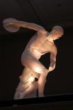 Reproduction discus thrower