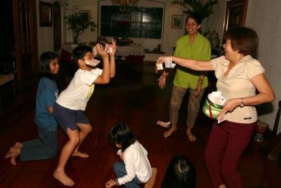 Ba't deretso kay Enzo ang tapon?