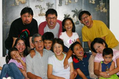 An informal family portrait shoot - 14 Aug 05