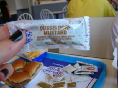 Oh, it's Dusseldorf Mustard... that's why it's so ugly