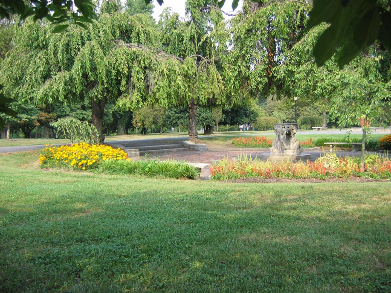 Horticultural Center Garden