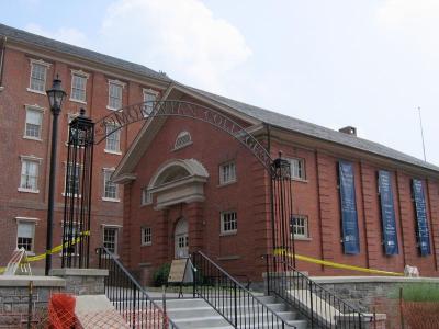 v3/93/463093/3/47603029.2164_FoyGalleryAtMoravian.jpg