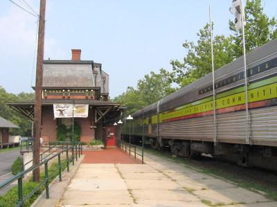 v3/93/463093/3/47603039.2179_Artrain_CRRNJ_Station.jpg
