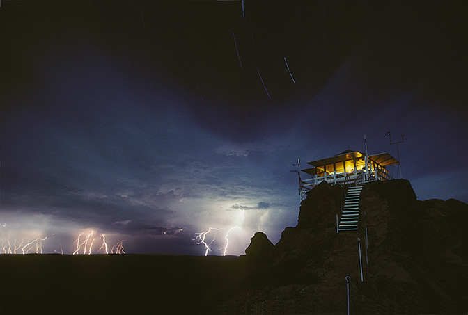 BestLightning2002 Saddleback Lookout