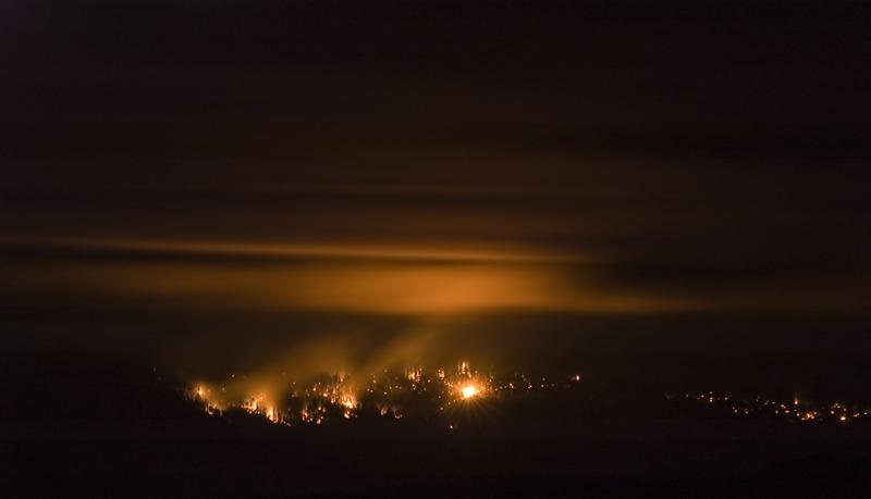 Gibsonville night burn 50 seconds exposure    25Oct05.jpg
