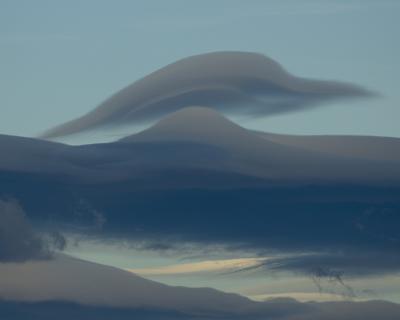 Bumpy wave cloud