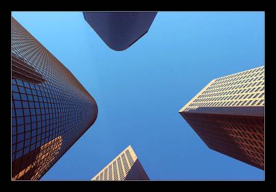 v3/93/561093/3/45649183.Lookingupb.jpg