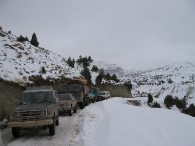 Traffic jam at Sabzak Pass