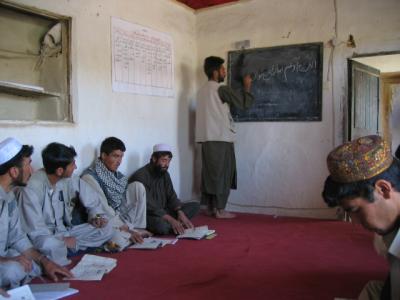 Former combatants in literacy training