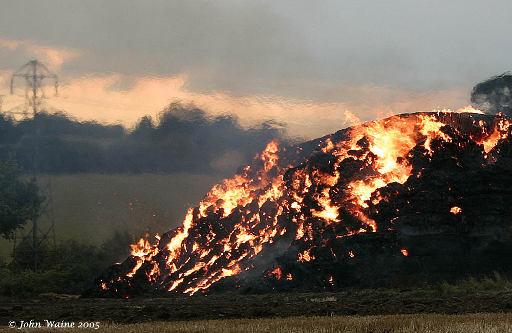 20050812 Straw Blaze