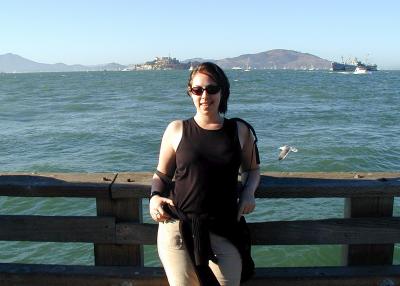 Debbie at Pier 39, overlooking Alcatraz and the Bay (10/9/05)