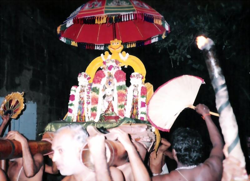 Nambi during purappadu