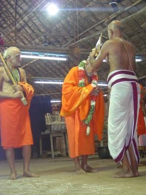 MaryAdai to HH Rangapriya svami