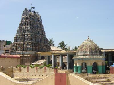 Main gOpuram-close view