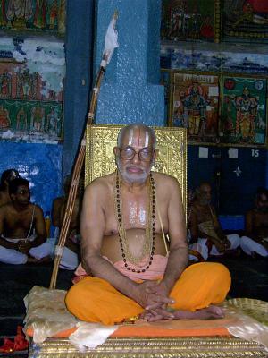 Swamy delivering his anugraha bhashanam