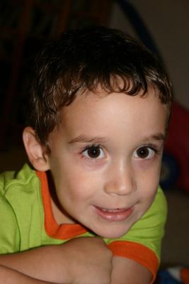 Tres aos y cuatro meses