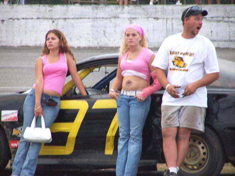 <a href=http://www.highlandrim.com/>Highland Rim Speedway </a>