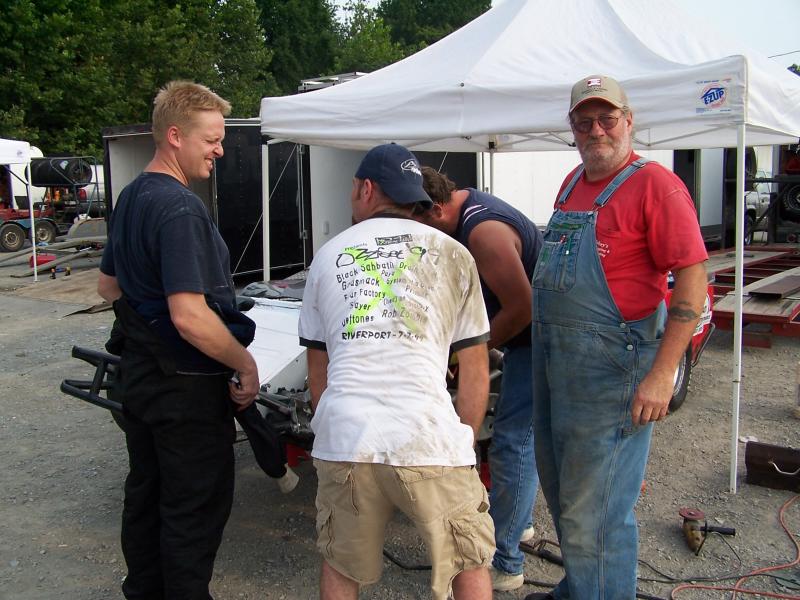 <a href=http://www.highlandrim.com/>Highland Rim Speedway </a>